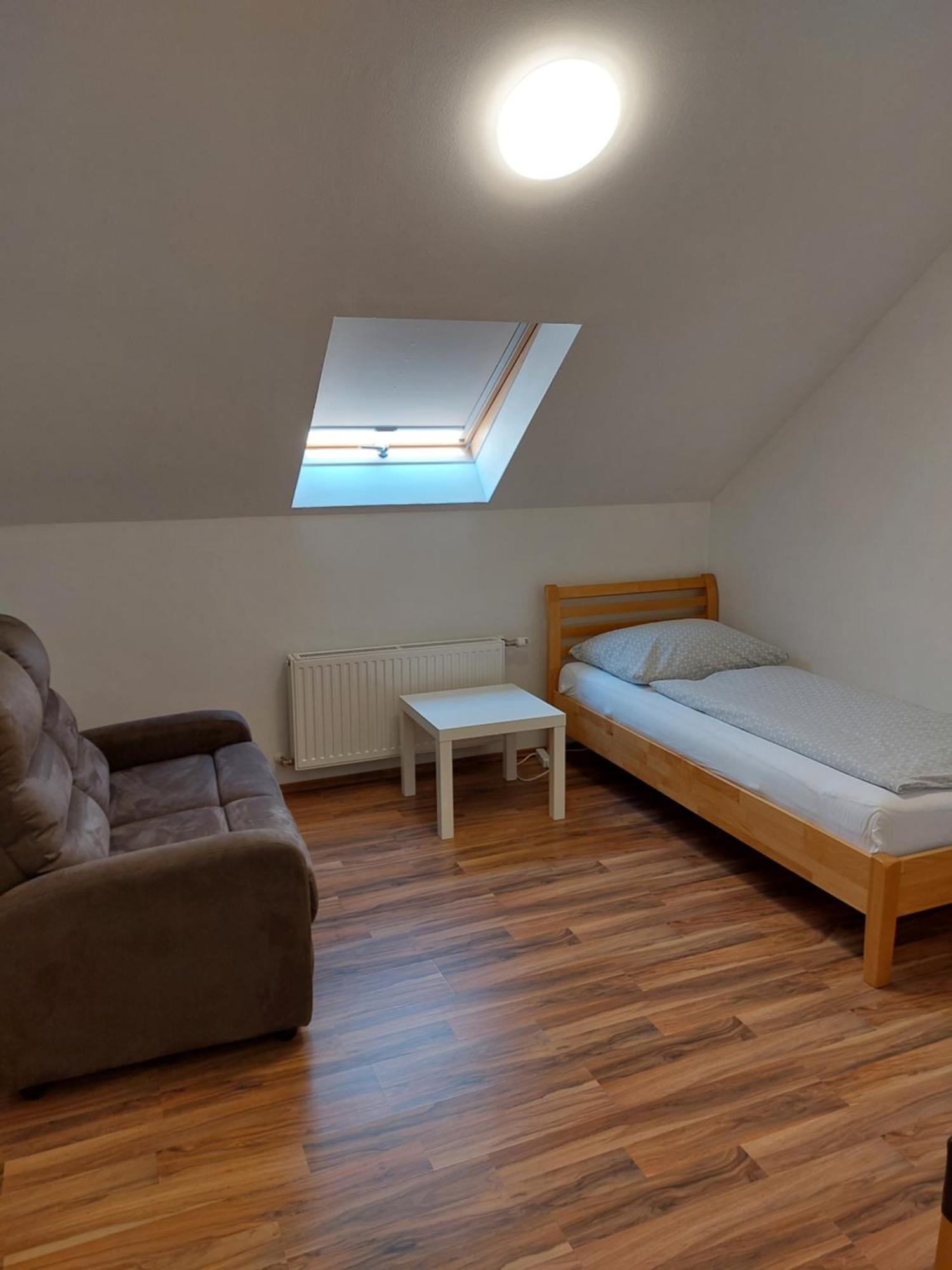 Eisenstadt Apartments Habitación foto